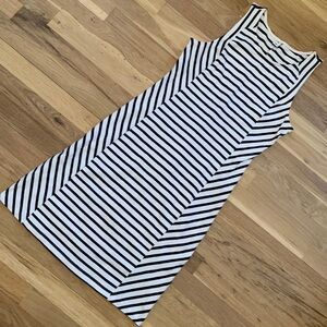 Old Navy Tank Top Knee Length Striped Stretchy Dress Black & White Women’s S